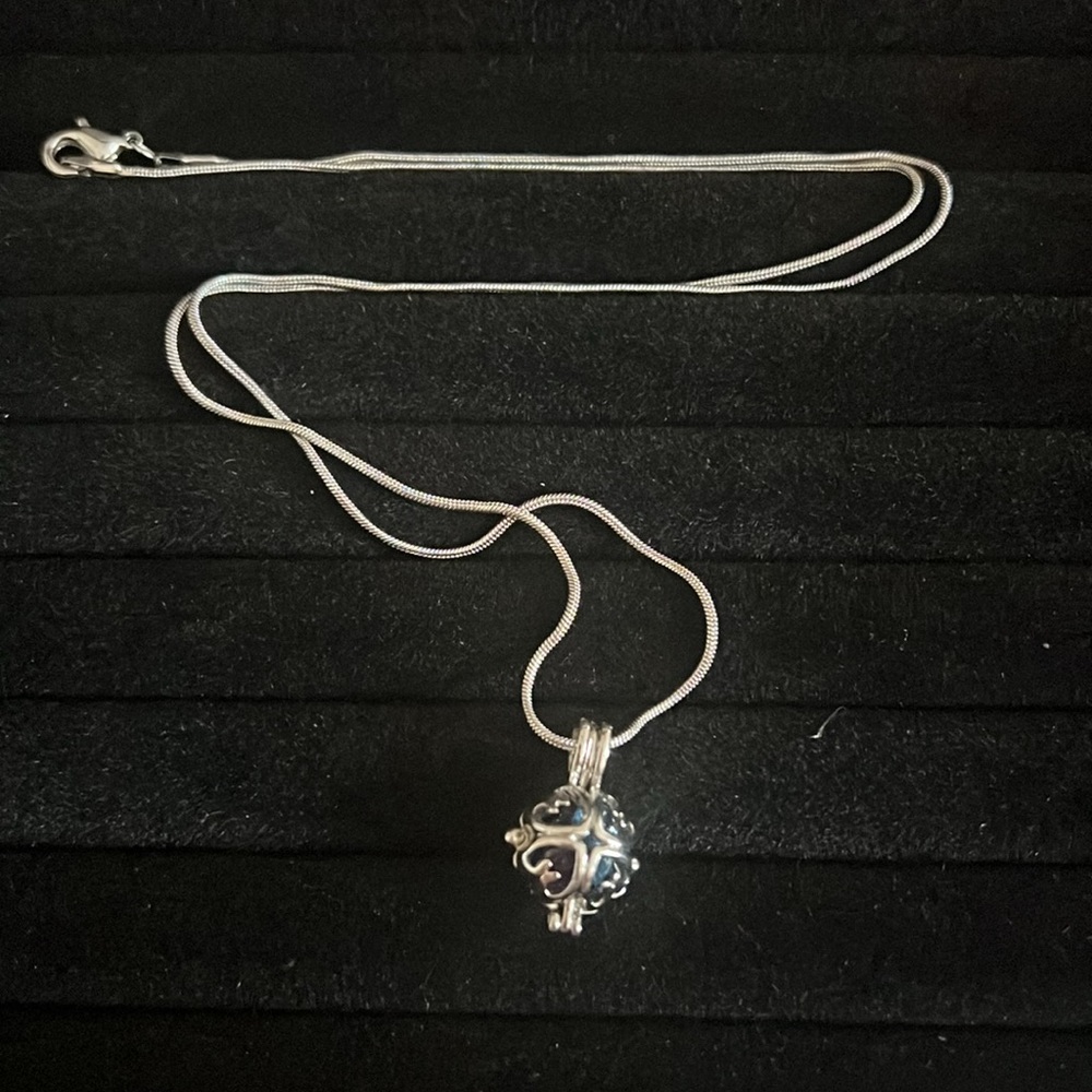 Silver plated pendant necklaces! Build your own necklace! - Picture 3 of 6
